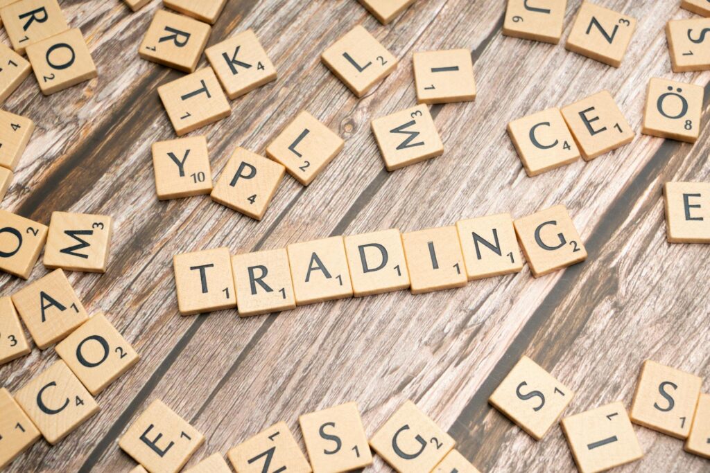 Cómo financiar seguros con trading en bolsa 1 pexels photo 19825348 4